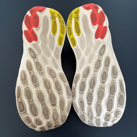 New Balance Fresh Foam 1080v13 Sea Salt/Coastal Blue Shoes | Size 8.5 Women's - Picture 5 of 5